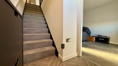 2 bedroom Terraced House for sale in Ford Close, Melton Mowbray, LE13