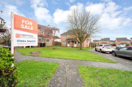 2 bedroom Terraced House for sale in Horse Field View, Melton Mowbray