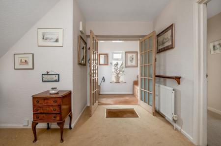 5 bedroom Detached house for sale in Spacious Village Home on The Close, Burton Lazars, LE14 2UX