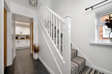 3 bedroom Semi-detached house for sale in Extended Home on Lake Terrace, Melton Mowbray, LE13 0BZ