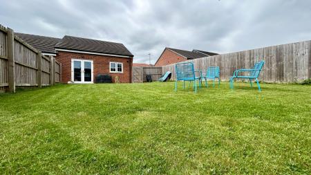 2 bedroom Semi-detached bungalow for sale in Leah Way, Asfordby