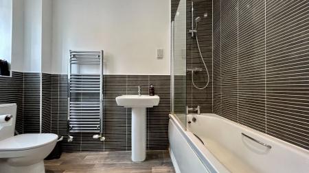 2 bedroom Semi-detached bungalow for sale in Leah Way, Asfordby