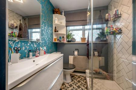 4 bedroom Detached house for sale in Wymondham Way, Melton Mowbray, LE13