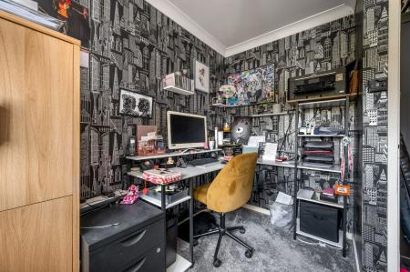 4 bedroom Detached house for sale in Wymondham Way, Melton Mowbray, LE13