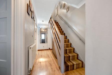 3 bedroom Semi-detached house for sale in Tranquil Spacious Home on Thrush Close, Melton, LE13 0QF