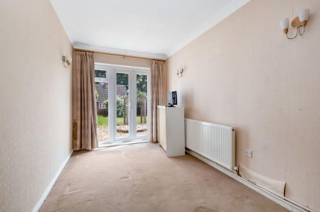 2 bedroom Semi-detached house for sale in Vicarage Lane, Eaton, NG32