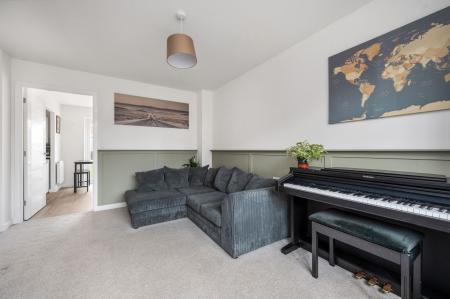 2 bedroom Terraced House for sale in Wynn Drive, Melton Mowbray, LE13