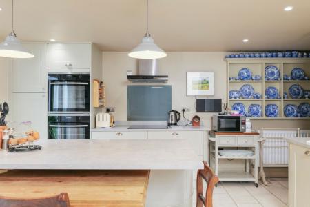 2 bedroom Character Property for sale in Main Street, Holwell, LE14