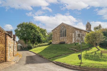 2 bedroom Character Property for sale in Main Street, Holwell, LE14