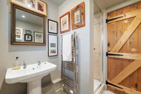 2 bedroom Character Property for sale in Main Street, Holwell, LE14