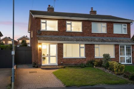 Witham Close, Melton Mowbray, LE13