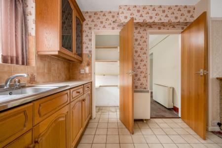 3 bedroom Semi-detached house for sale in The Crescent, Stathern, LE14