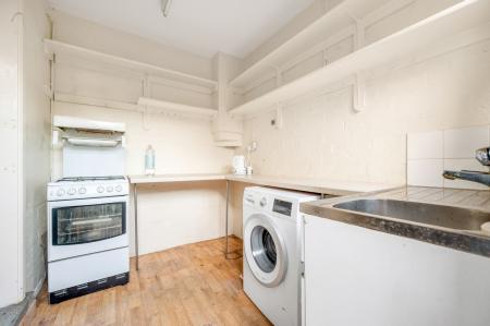 4 bedroom Semi-detached house for sale in Craven Street, Melton Mowbray, LE13