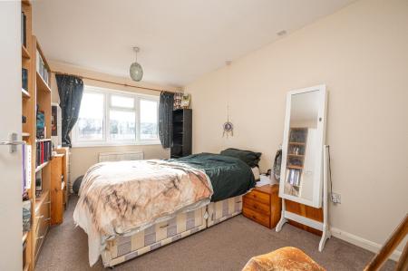 1 bedroom Apartment for sale in Blakeney Crescent, Melton Mowbray, LE13