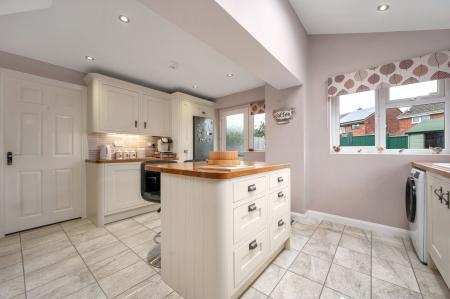 3 bedroom Semi-detached house for sale in Grange Drive, Melton Mowbray, LE13