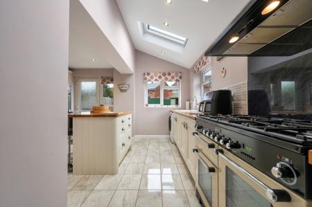 3 bedroom Semi-detached house for sale in Grange Drive, Melton Mowbray, LE13