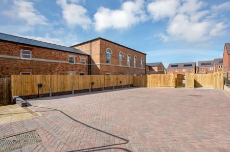 1 bedroom Apartment for sale in Charles Dyer Close, Melton Mowbray, LE13