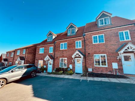 3 bedroom Terraced House for sale in Forbes Avenue, Melton Mowbray, LE13