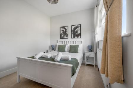 4 bedroom Detached house to let in Beechwood Avenue, Melton Mowbray, LE13