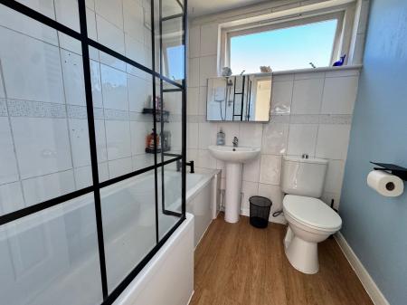 3 bedroom Semi-detached house for sale in Baldocks Lane, Melton Mowbray, LE13