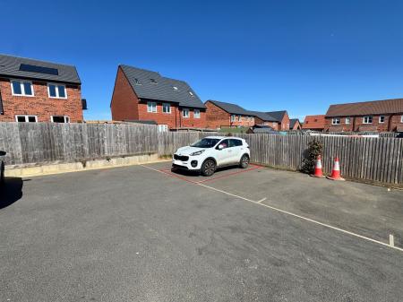 2 bedroom Terraced House for sale in Egret Court, Melton Mowbray, LE13