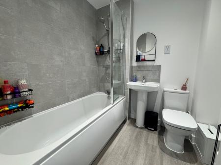 2 bedroom Terraced House for sale in Egret Court, Melton Mowbray, LE13