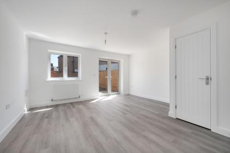 2 bedroom Semi-detached house to let in Charles Dyer Close, Melton Mowbray, LE13