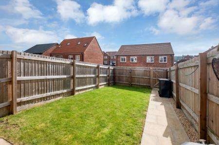 2 bedroom Terraced House for sale in Egret Court, Melton Mowbray, LE13