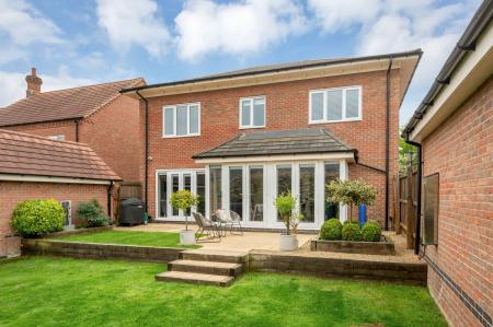 4 bedroom Detached house for sale in Wordsworth Court, Melton Mowbray, LE13