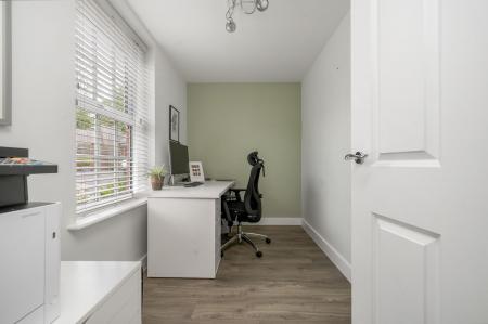 4 bedroom Detached house for sale in Wordsworth Court, Melton Mowbray, LE13