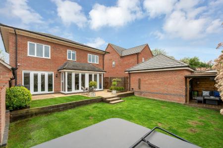 4 bedroom Detached house for sale in Wordsworth Court, Melton Mowbray, LE13
