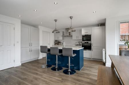 4 bedroom Detached house for sale in Wordsworth Court, Melton Mowbray, LE13