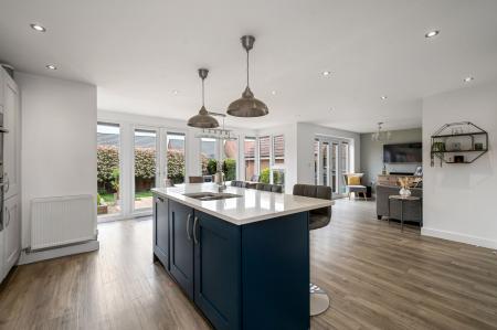 4 bedroom Detached house for sale in Wordsworth Court, Melton Mowbray, LE13