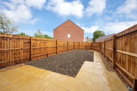 2 bedroom End of terrace house to let in Charles Dyer Close, Melton Mowbray, LE13