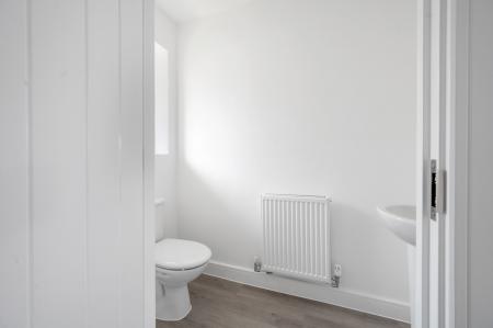 2 bedroom End of terrace house to let in Charles Dyer Close, Melton Mowbray, LE13