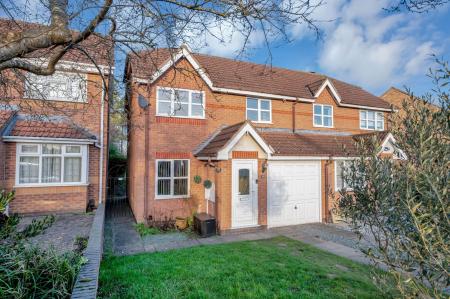 3 bedroom Semi-detached house to let in Wymondham Way, Melton Mowbray, LE13