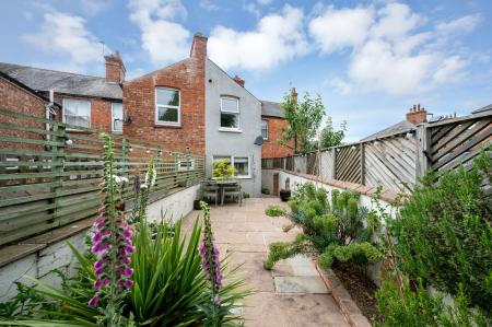 3 bedroom Terraced House for sale in Stafford Avenue, Melton Mowbray, LE13