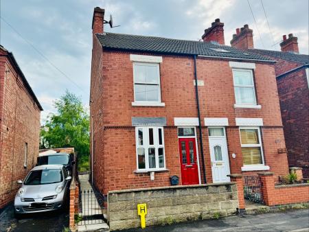 3 bedroom Semi-detached house for sale in Stafford Avenue, Melton Mowbray