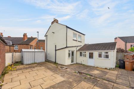 2 bedroom End of terrace house for sale in Doctors Lane, Melton Mowbray