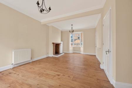 2 bedroom End of terrace house for sale in Doctors Lane, Melton Mowbray
