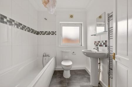 2 bedroom End of terrace house for sale in Doctors Lane, Melton Mowbray