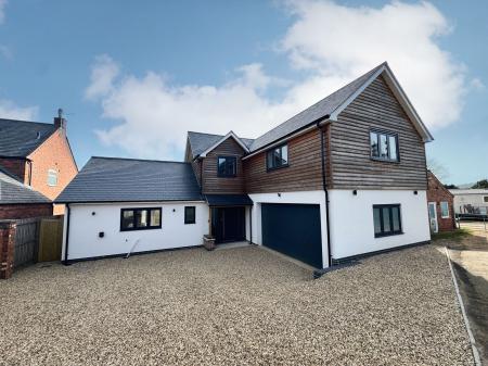 0 bedroom Detached house for sale in 31A Vicarage Lane, Eaton, NG32