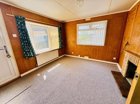 1 bedroom Lodge for sale in Park Avenue, Melton Mowbray, LE13