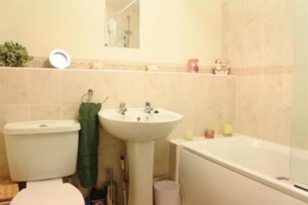 2 bedroom Flat to let in Lancaster Walk, Melton Mowbray, LE13