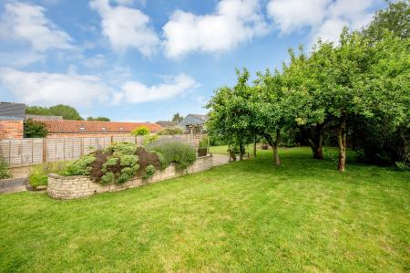 4 bedroom Semi-detached house for sale in Pasture Lane, Ashby Folville, LE14