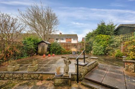 3 bedroom Detached bungalow to let in Ferneley Crescent, Melton Mowbray, LE13