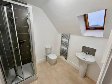 4 bedroom Semi-detached house to let in Middle Green, Rothley, LE7
