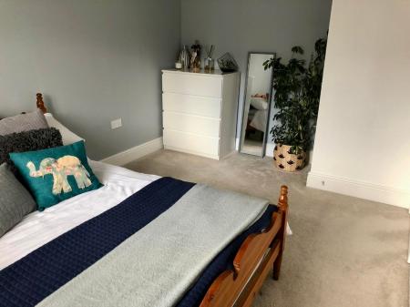 4 bedroom Semi-detached house to let in Middle Green, Rothley, LE7