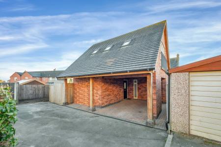 1 bedroom Detached house to let in Main Road, Nether Broughton, LE14