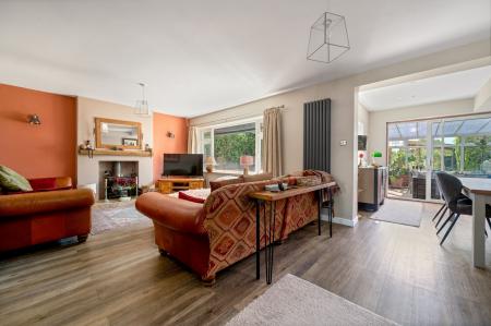 3 bedroom Detached house for sale in Dalgliesh Way, Asfordby, LE14